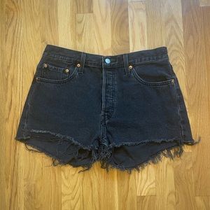 Levi’s 501 Jean Shorts | US 8